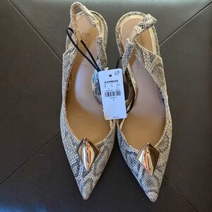 Express Women Sling Back Heels